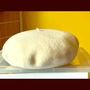 Cream colored wool Beret